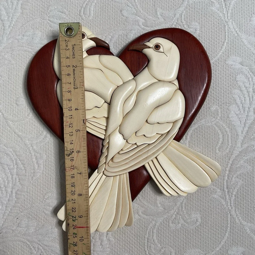 Love Doves Wooden Wall‎ Art Decor Intarsia Hanging Plaque Bird Heart Shape Lodge